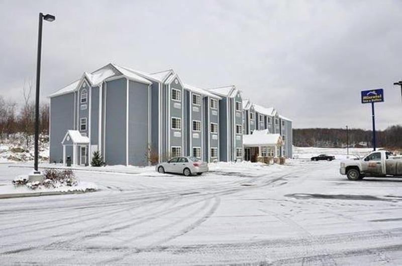 Microtel Inn & Suites By Wyndham Hazelton/Bruceton Mills Dış mekan fotoğraf