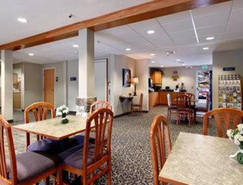 Microtel Inn & Suites By Wyndham Hazelton/Bruceton Mills Dış mekan fotoğraf